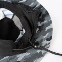 Essential Camo Water Hat -Fit Wetsuit XCEL MAHTCAMO CHC XD1 web