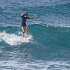 Women's Axis Short Sleeve Back Zip Boy Short Springsuit 2mm -Fit Wetsuit Xcel SP24 HI Brian Bielmann022580027 SallyCohen Action AxiSS S Back Zip Spring 2mm WN220AX2 web